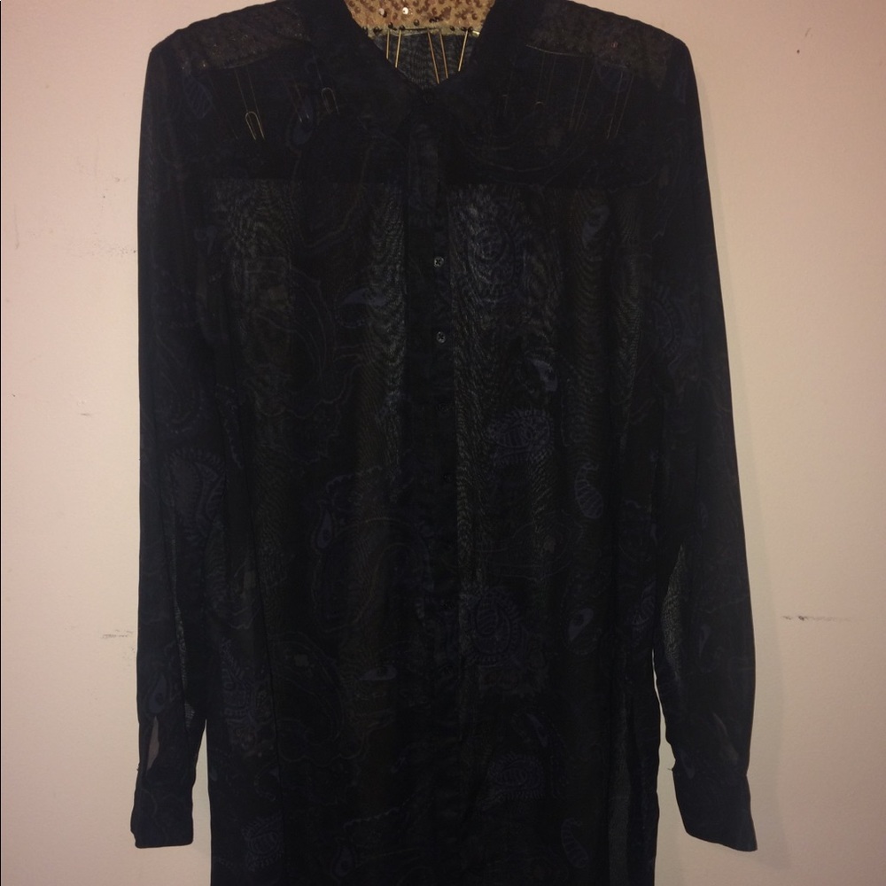 Long sheer button up with paisley design.